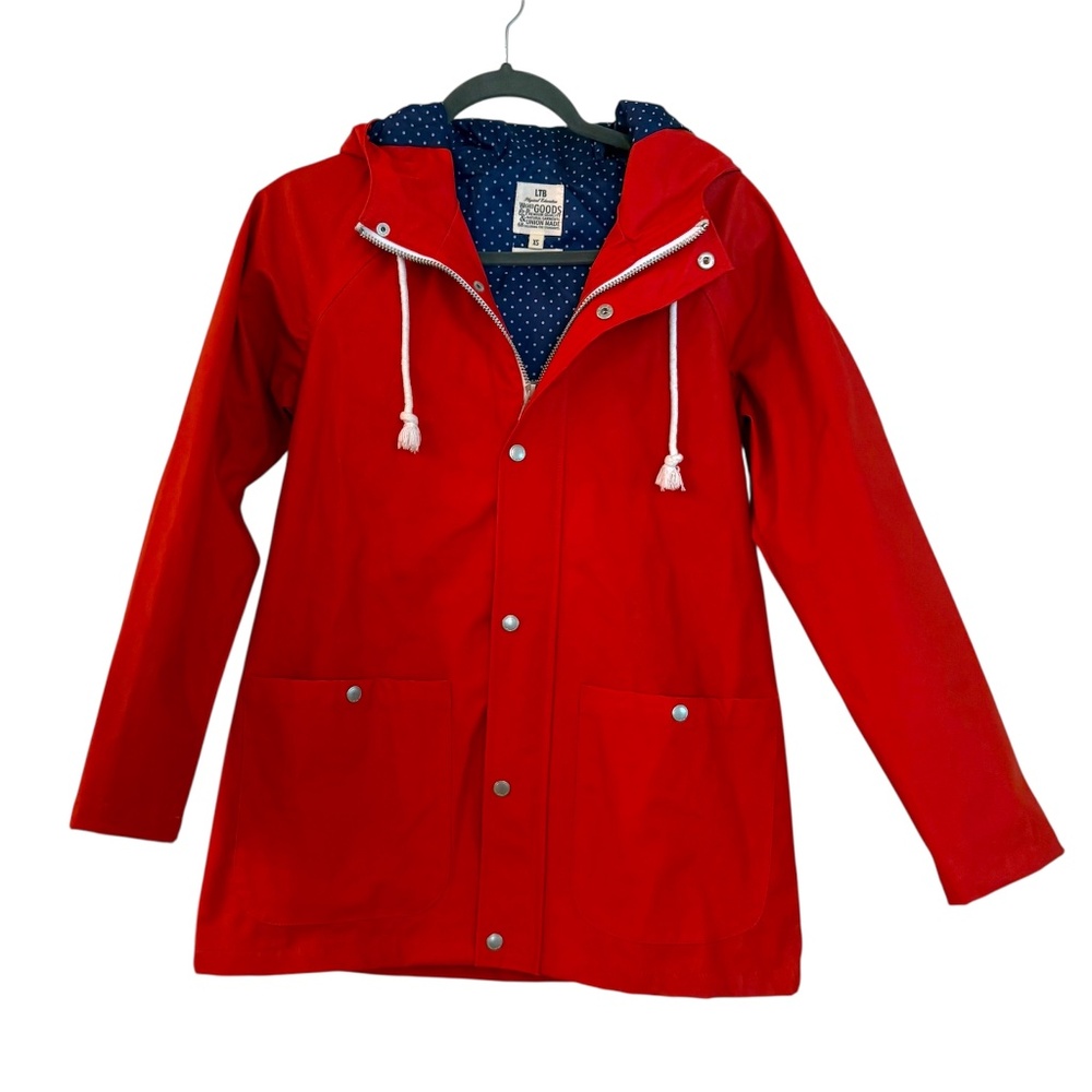 PERFECT rainy day coat! AND adorable!  Size XS